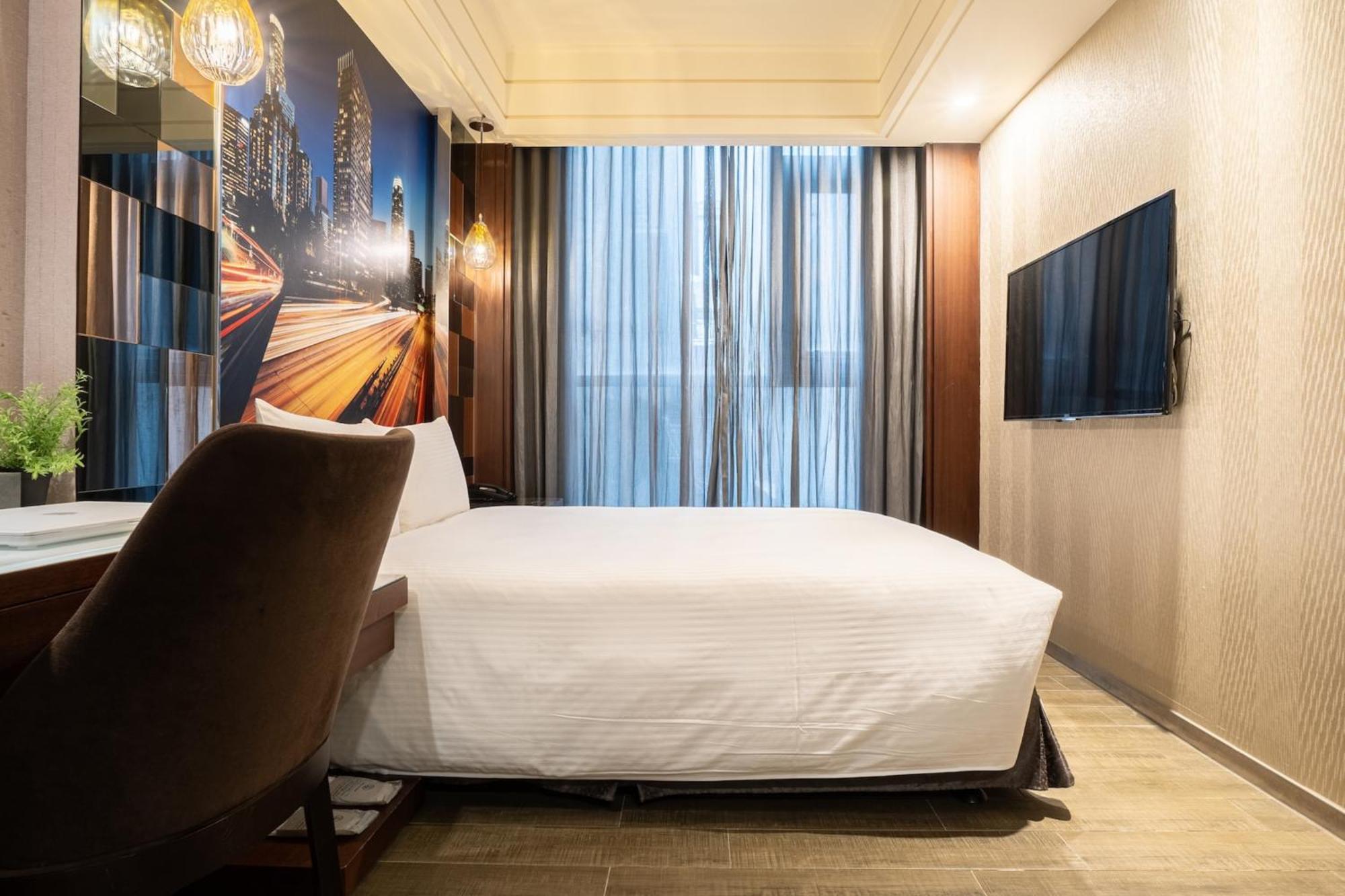 Guide Hotel Taichung Ziyou Ngoại thất bức ảnh